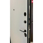 Ārdurvis dzīvoklim INFINITI