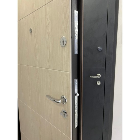 Ārdurvis dzīvoklim COUNTRY Ārdurvis dzīvoklim COUNTRY