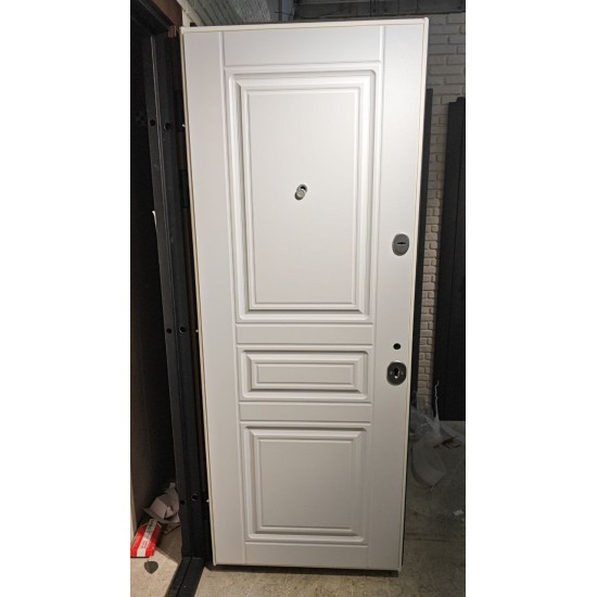 Ārdurvis dzīvoklim B 434 122 Ārdurvis dzīvoklim B 434 122