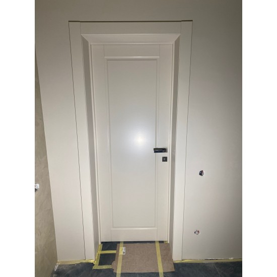 Interior painted door MANCHESTER 1 with magnetic lock